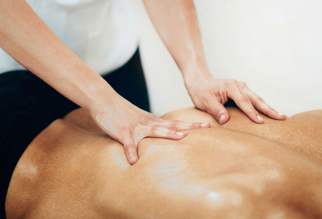 massage therapist education